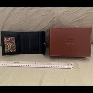 D&B Black Leather Snap Wallet, used gift box.